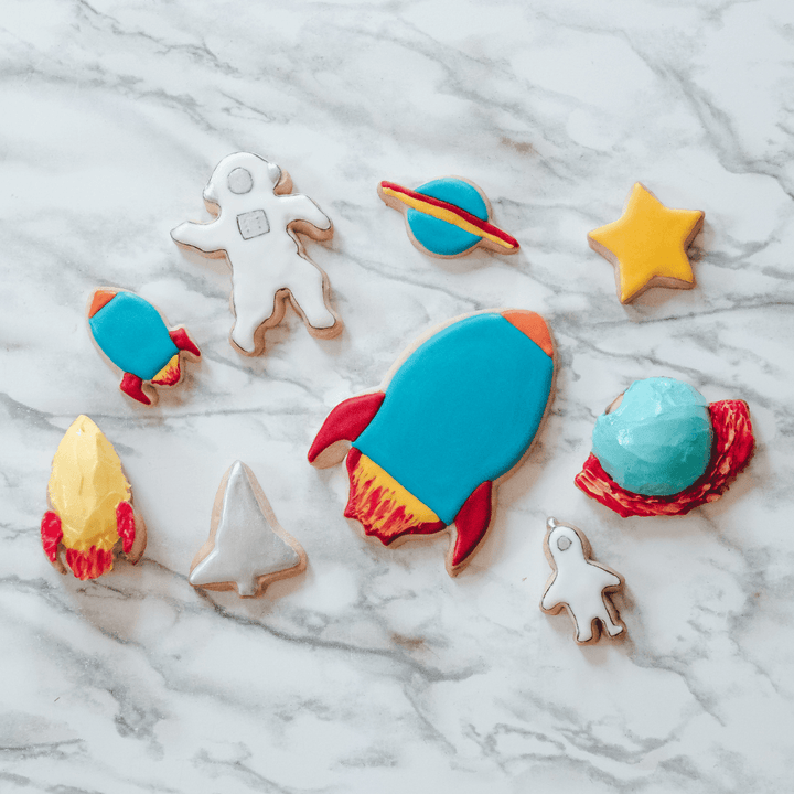 Handstand Kitchen Out of This World Ultimate Baking Party Set